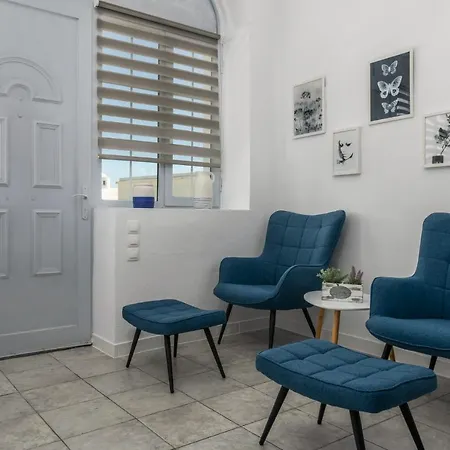 Aretis Villa Plaka (Milos)